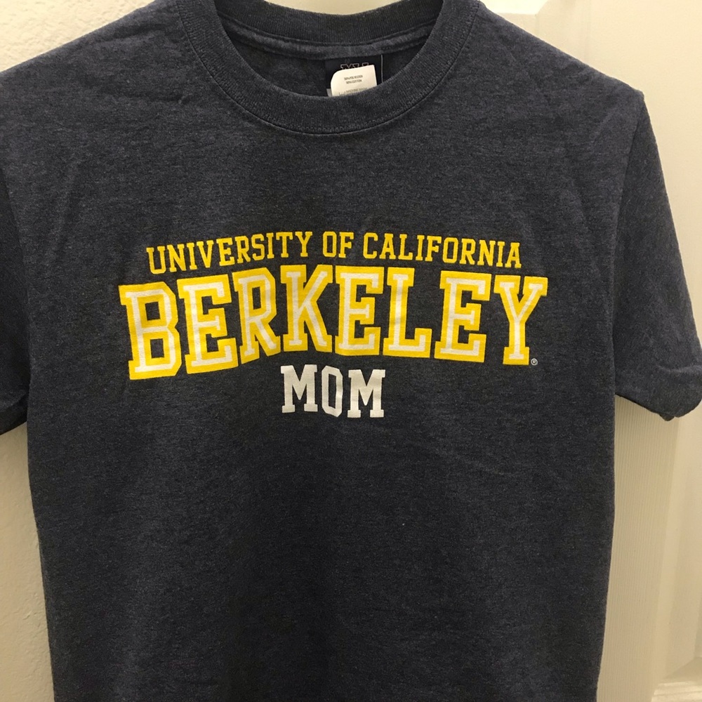 UC BERKELEY CAL MOM SHIRT